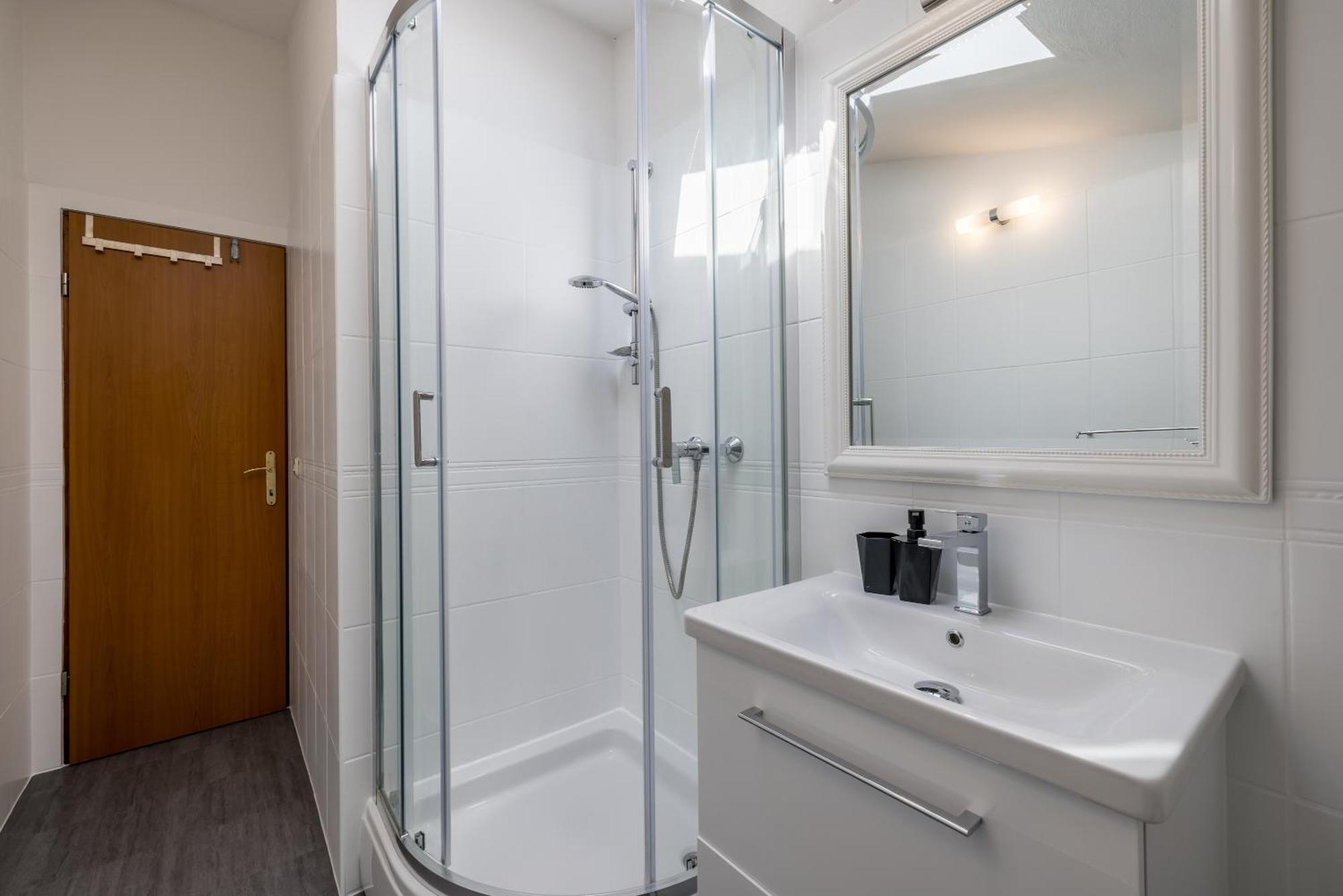 Mediterano Apartments Podstrana Eksteriør billede