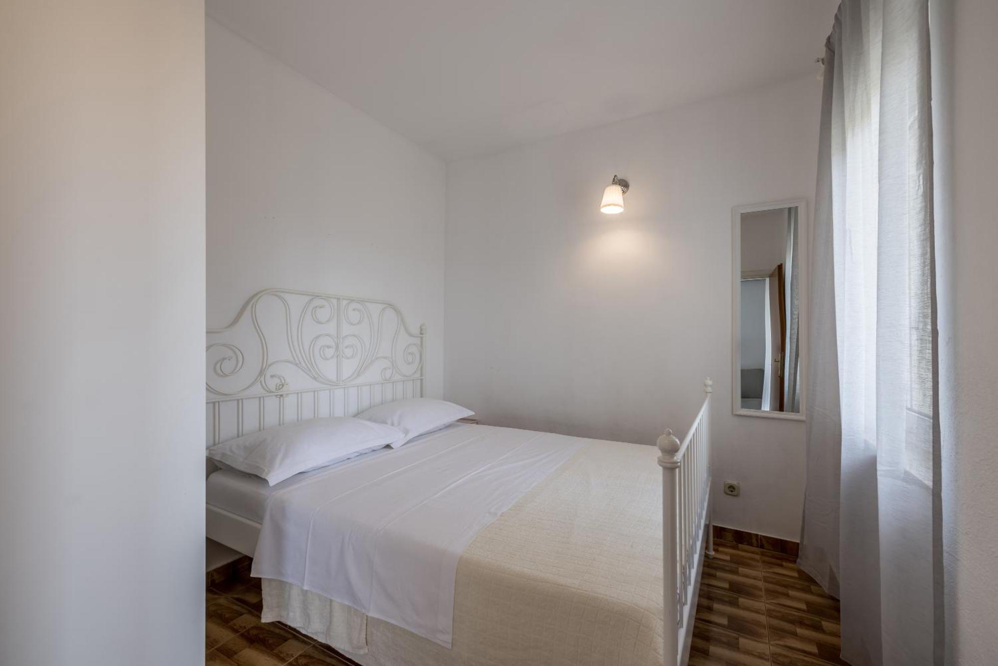 Mediterano Apartments Podstrana Eksteriør billede