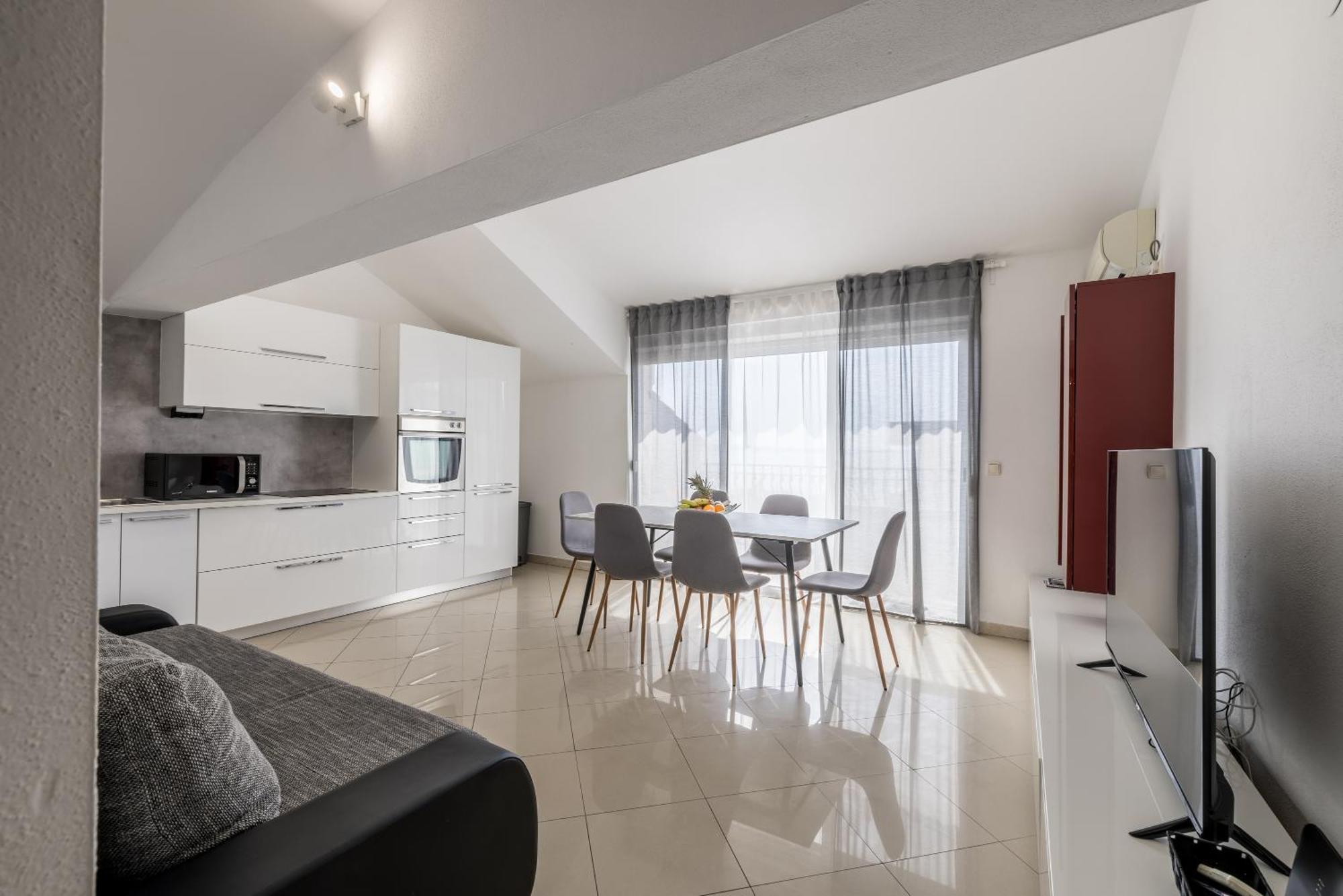 Mediterano Apartments Podstrana Eksteriør billede