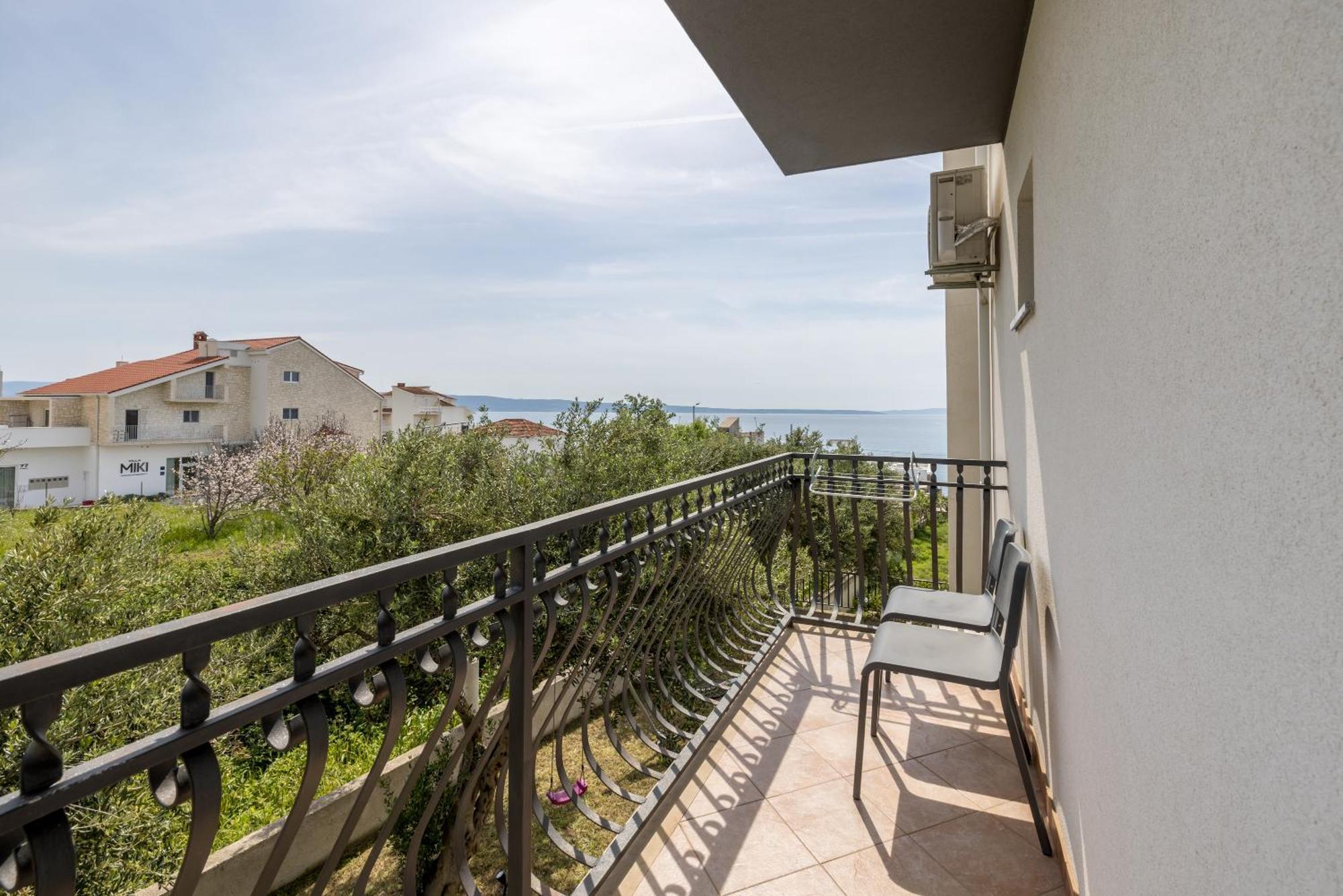 Mediterano Apartments Podstrana Eksteriør billede