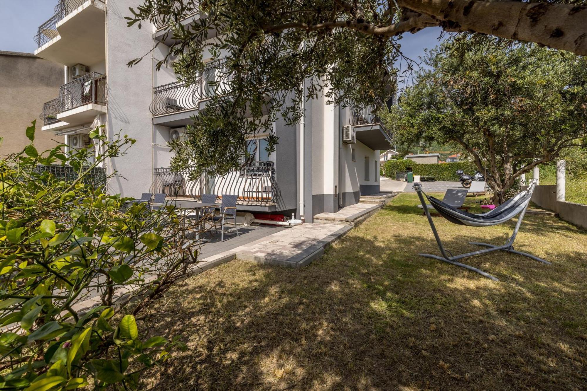 Mediterano Apartments Podstrana Eksteriør billede